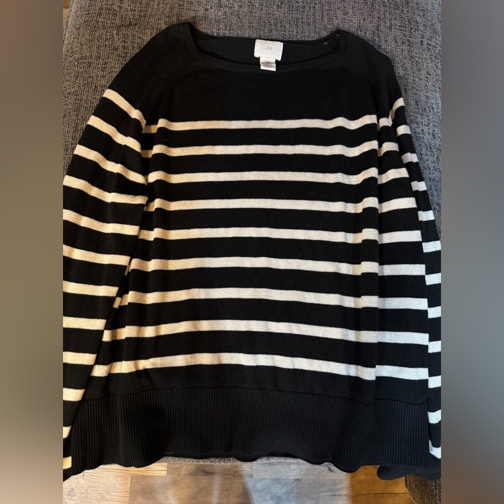 H&M Black and White Striped Sweater
